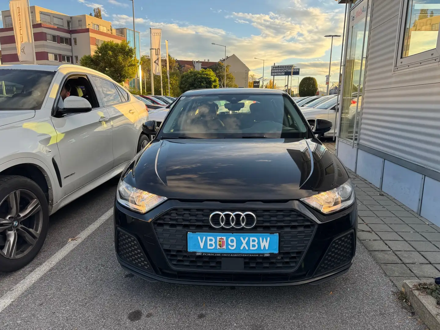 Audi A1 A1 SB 25 TFSI Schwarz - 1