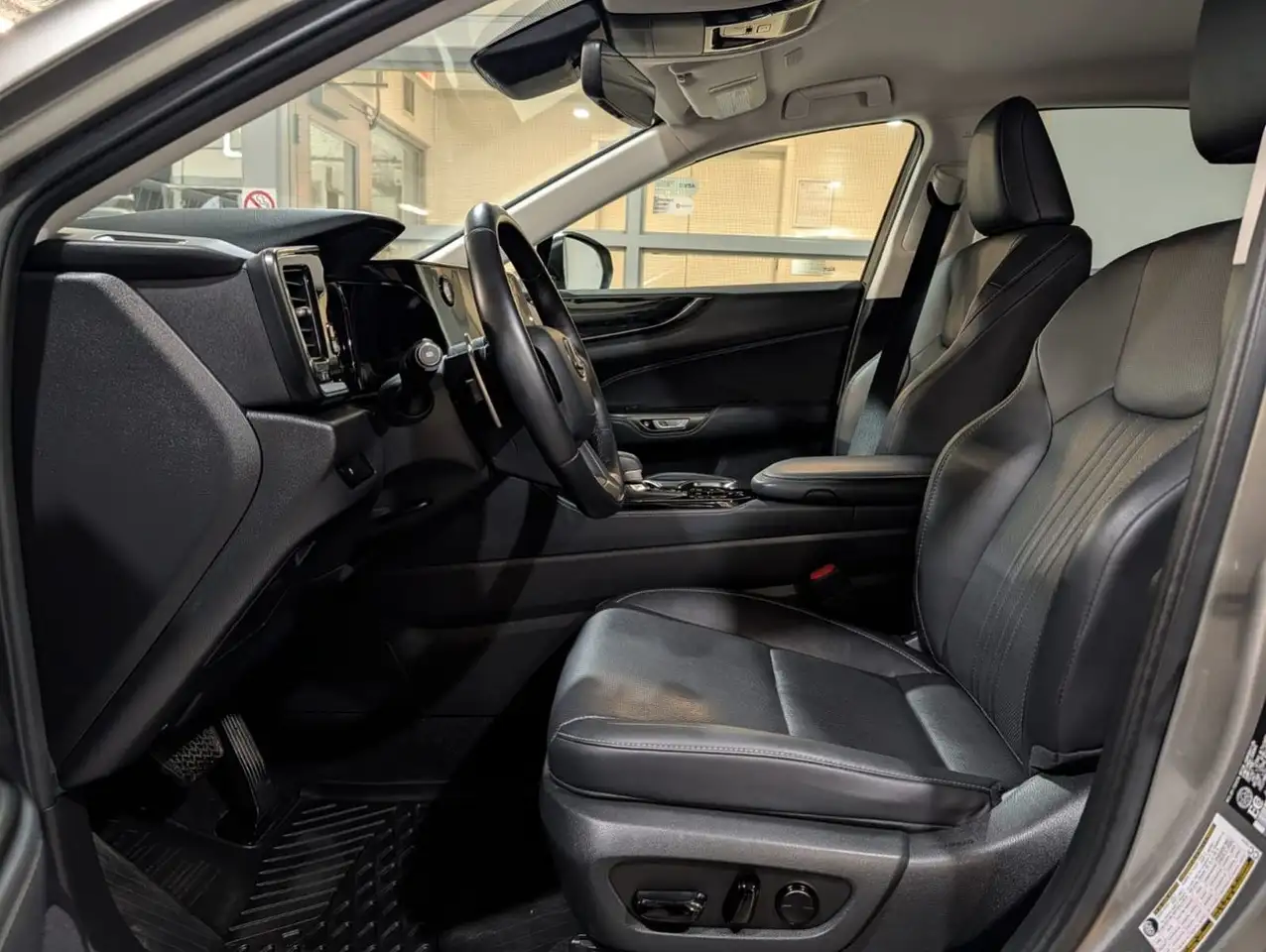 Lexus NX снимка Lexus NX