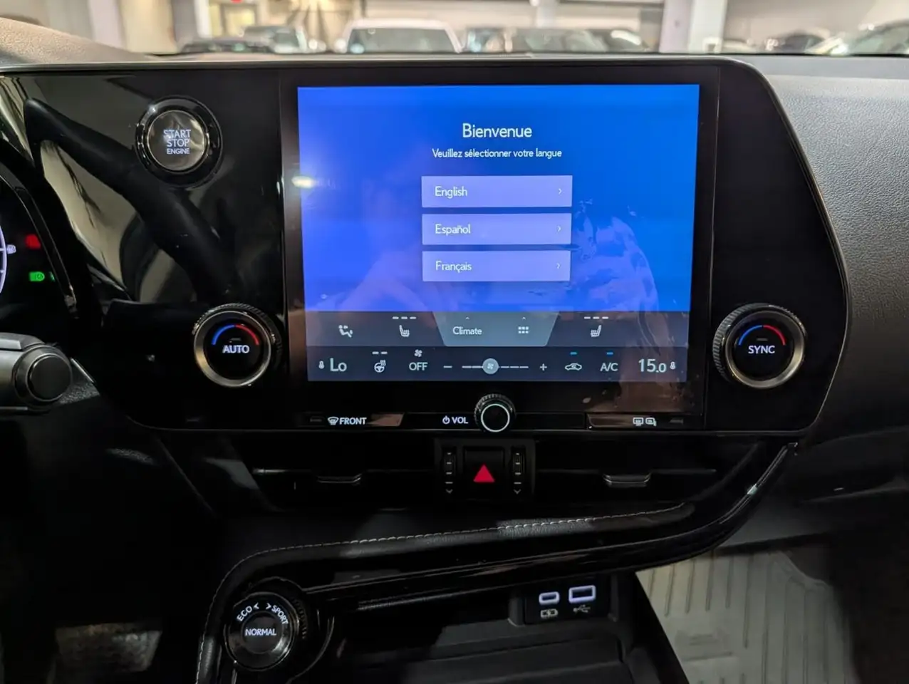 Lexus NX снимка Lexus NX
