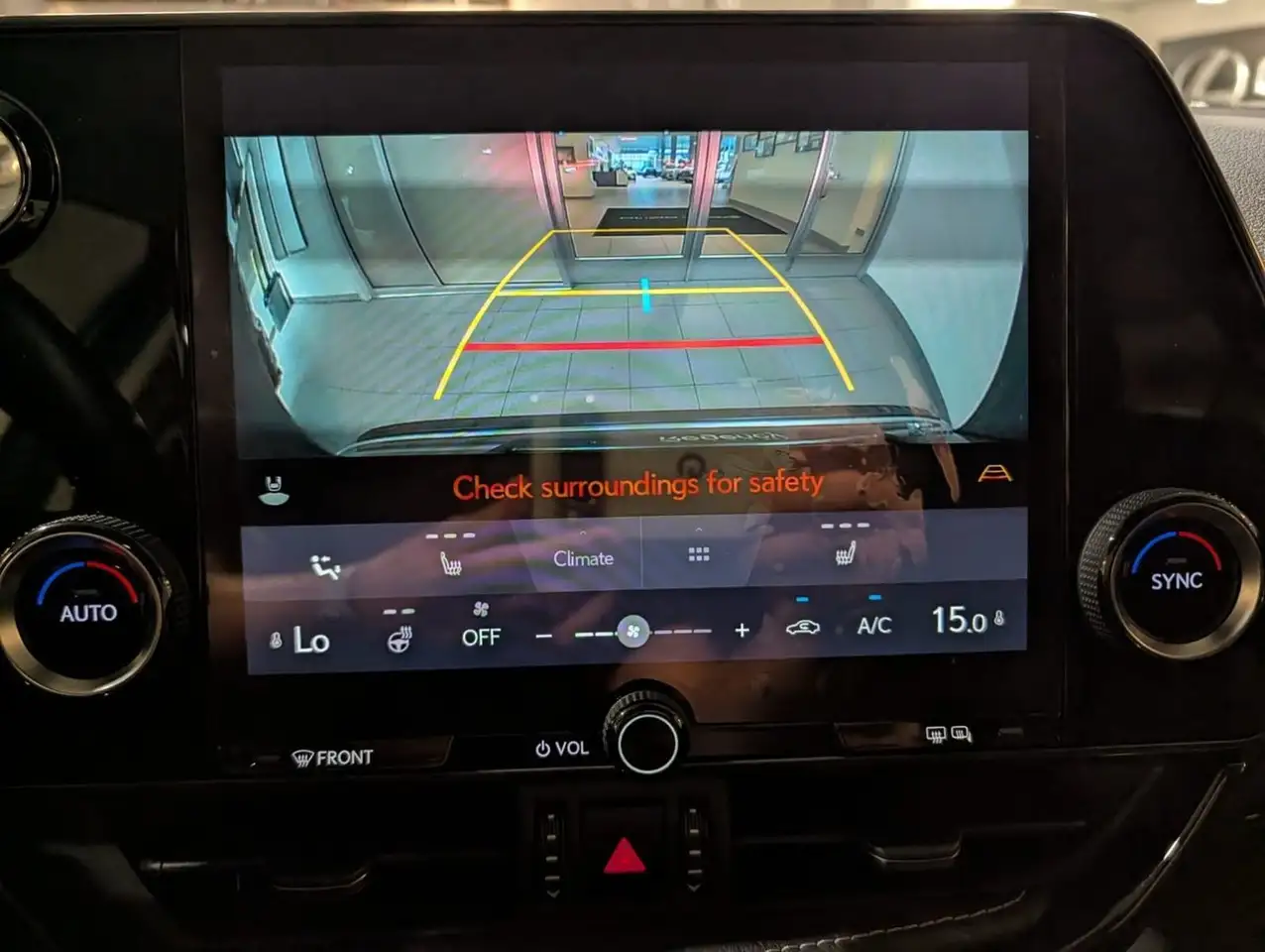 Lexus NX снимка Lexus NX