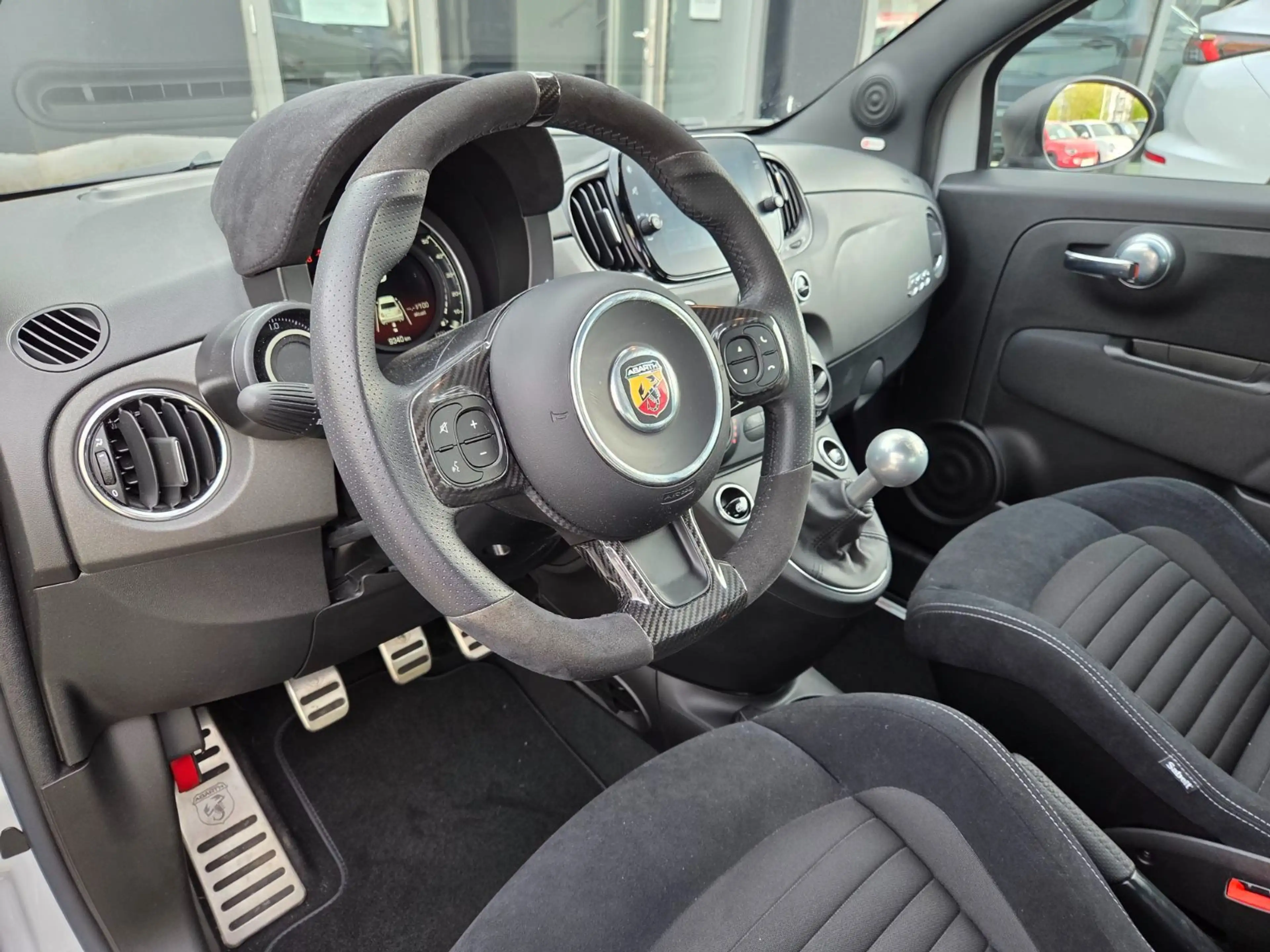 Abarth 695 1.4 T-Jet *Xenon+Beats+Sabelt+RecordMonza — photo 13