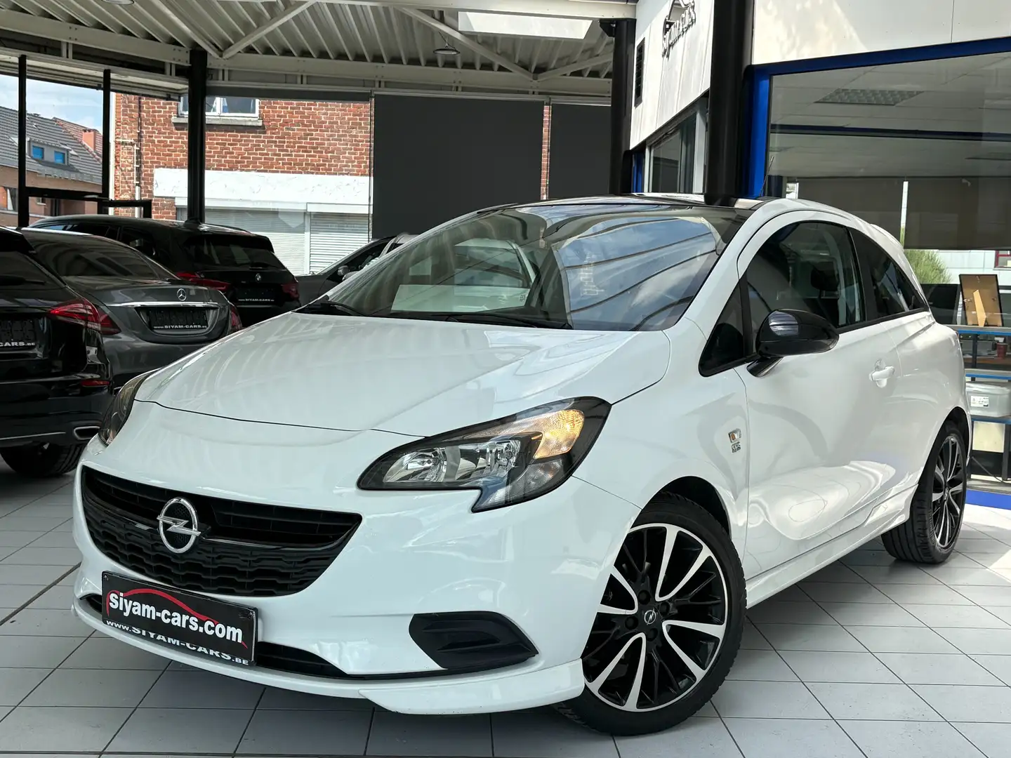 Opel Corsa Corsa 1.4i *OPC LINE * CARPLAY * JANTES * SPORT* Wit - 1