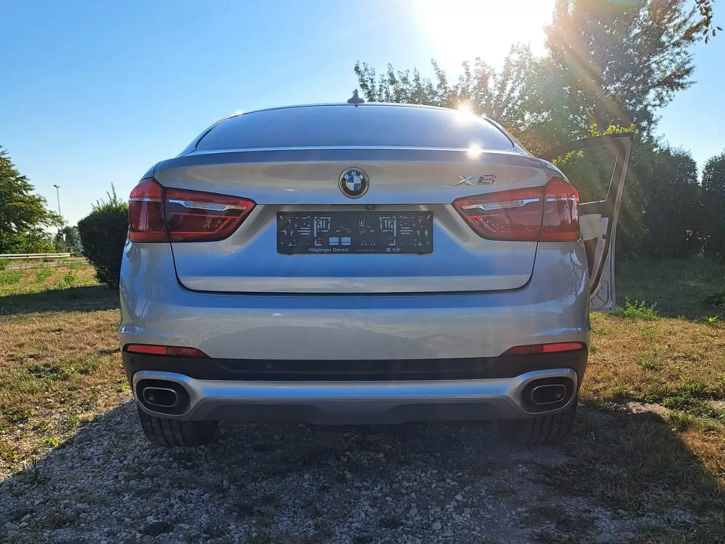 BMW X6 xDrive40d Silber - 2