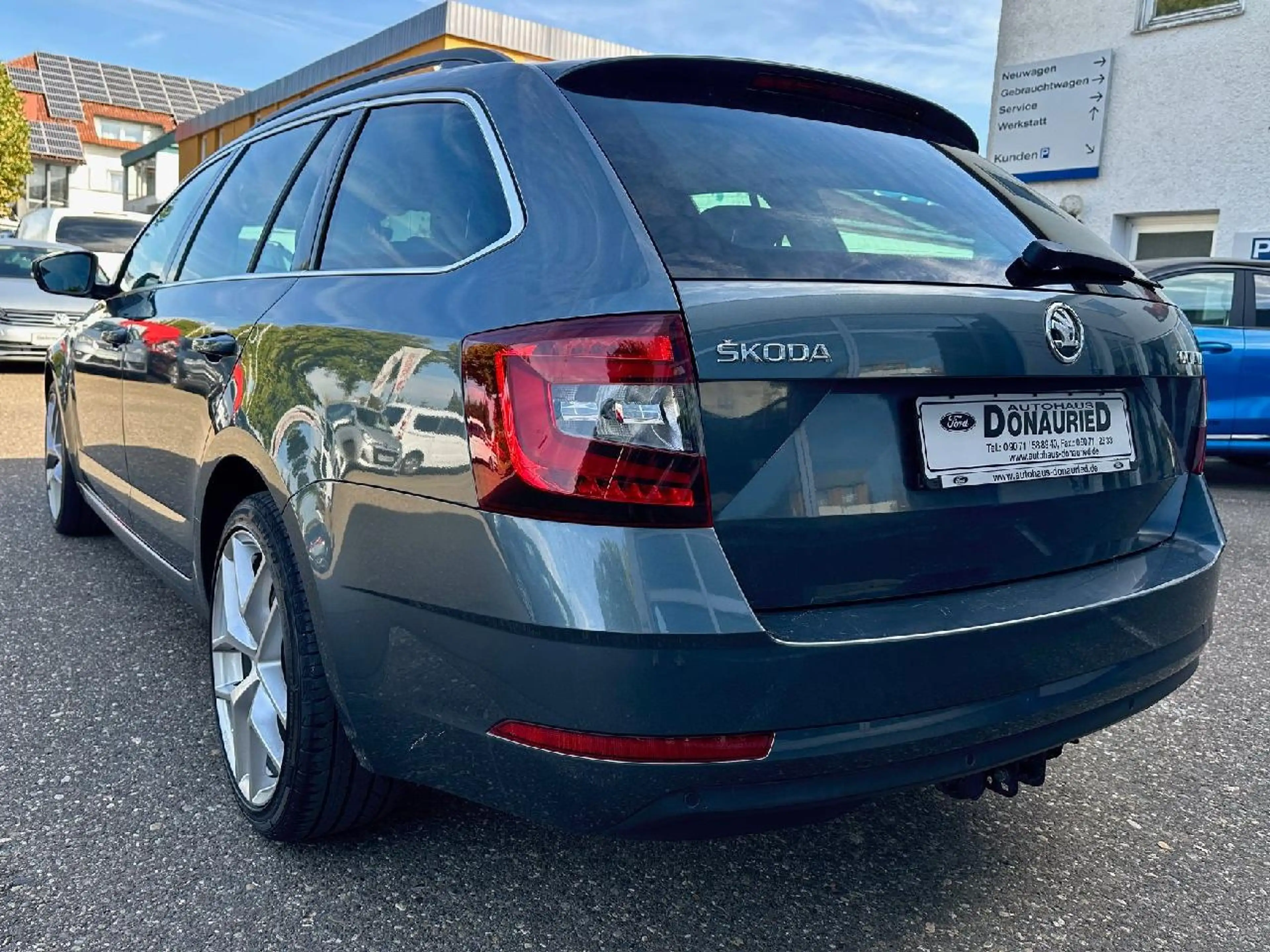 Skoda Octavia Combi Style Aut. — photo 4