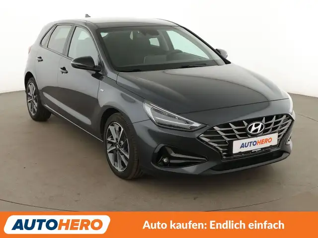 Hyundai i30 view 8