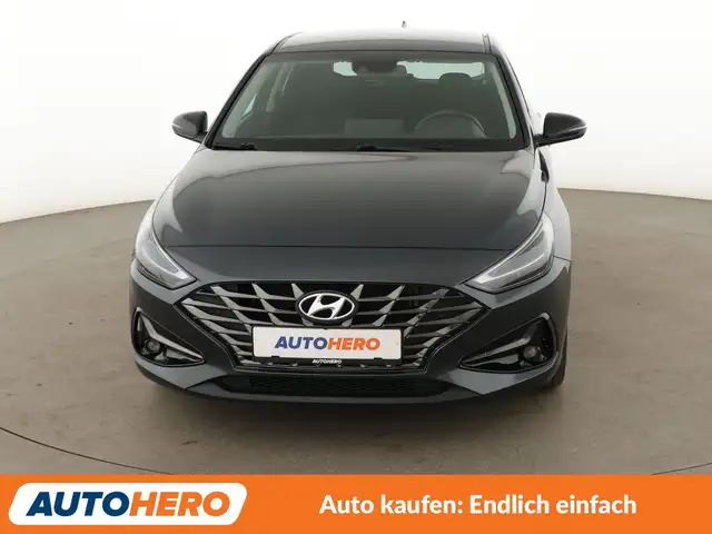 Hyundai i30 view 9
