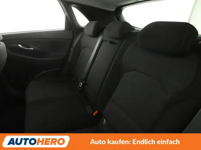 Hyundai i30 view 14