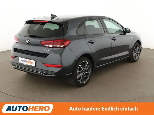 Hyundai i30 view 6