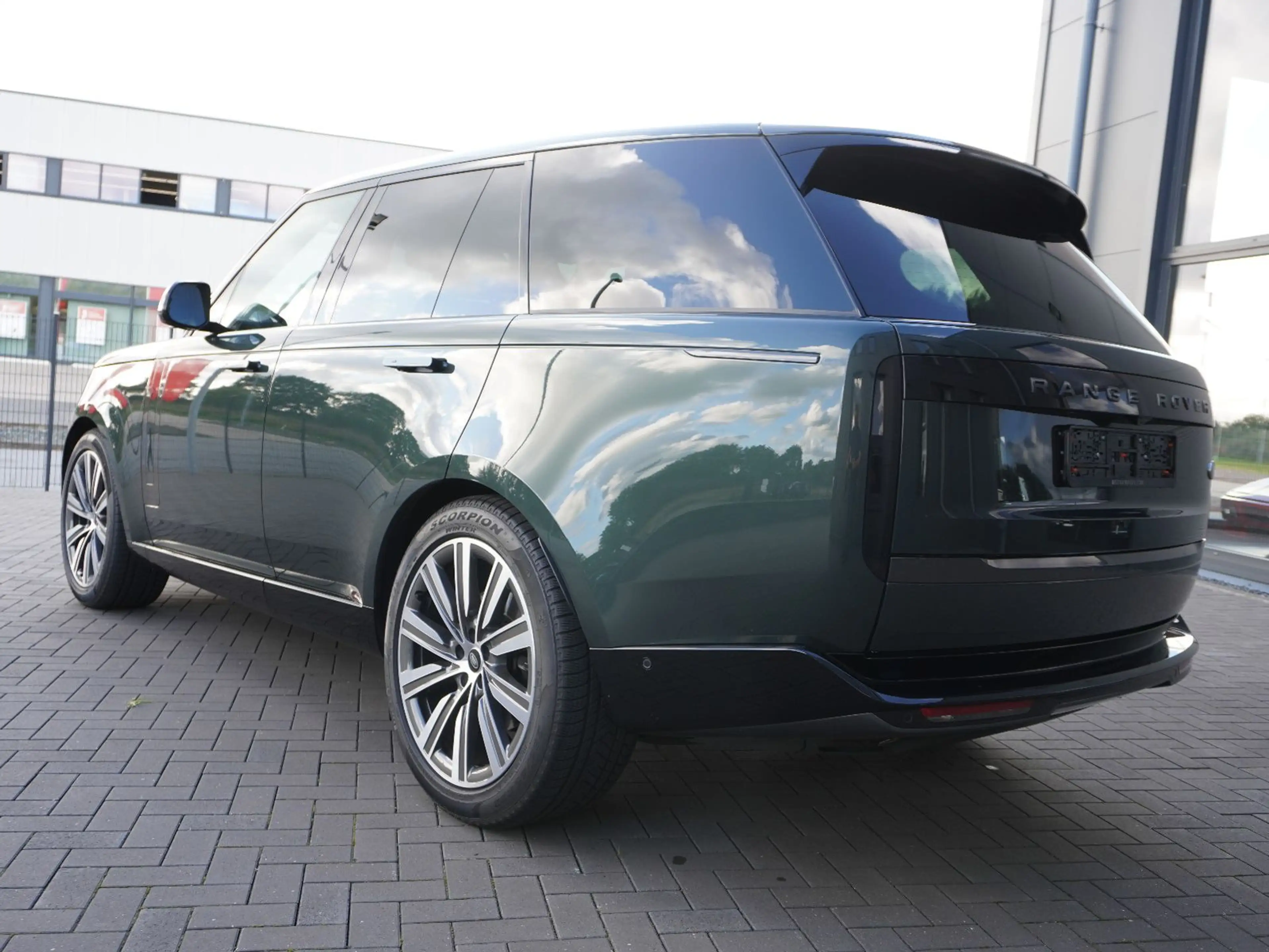 Land Rover Range Rover HSE D 350 — photo 5