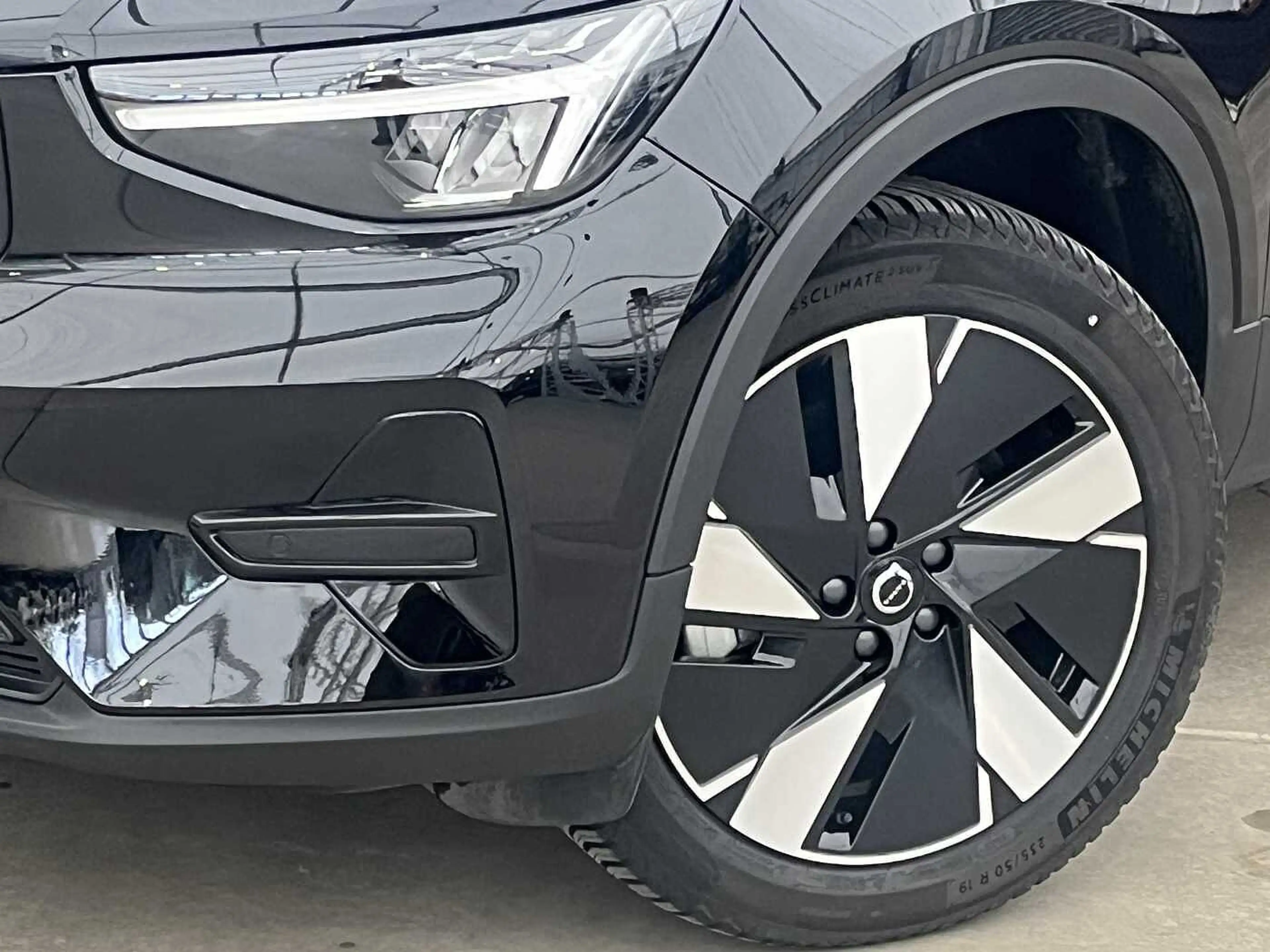 Volvo C40 RECHARGE PLUS - EXTENDED RANGE — photo 5