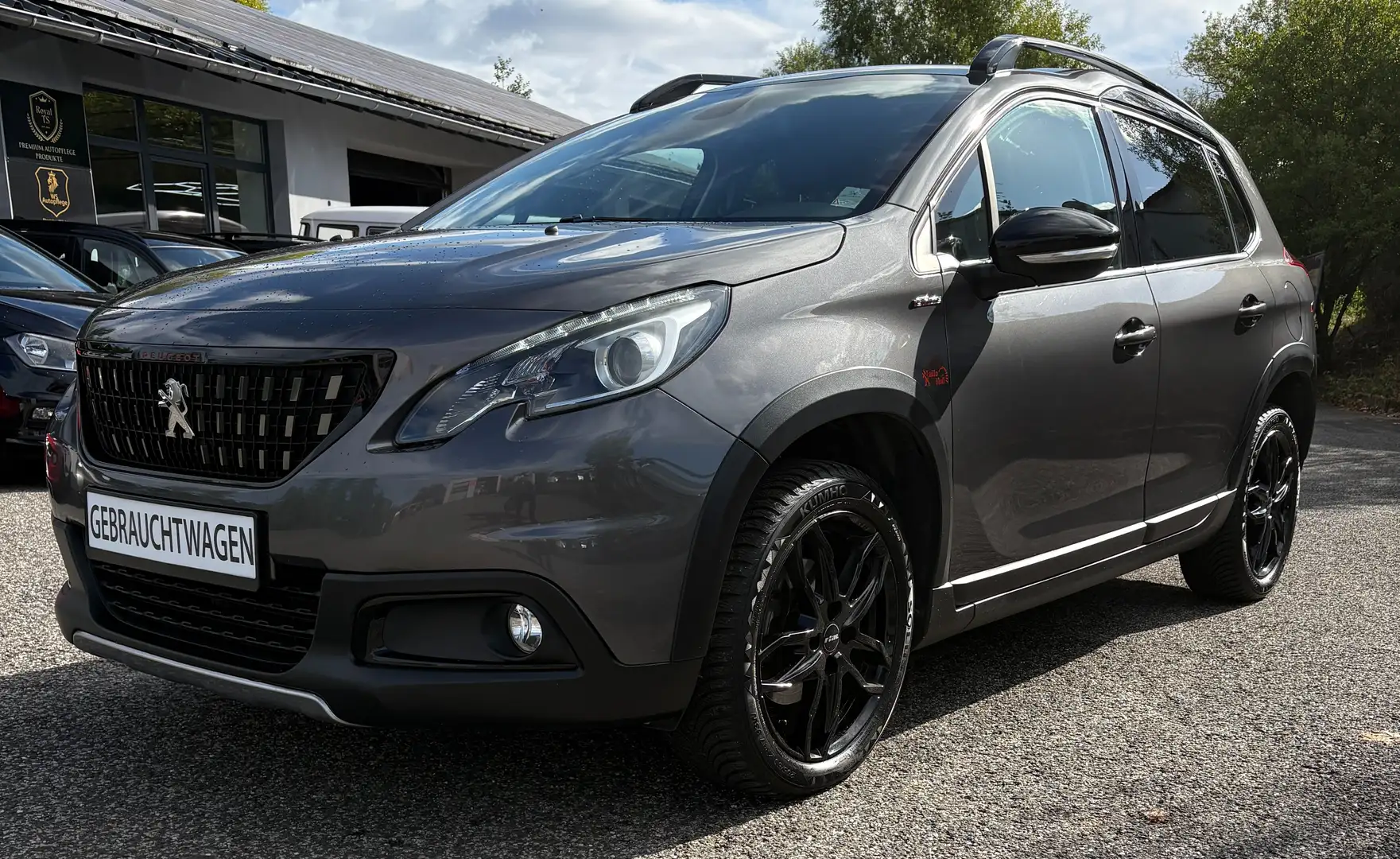 Peugeot 2008 Allure, GT-Line, Automatik Grau - 1