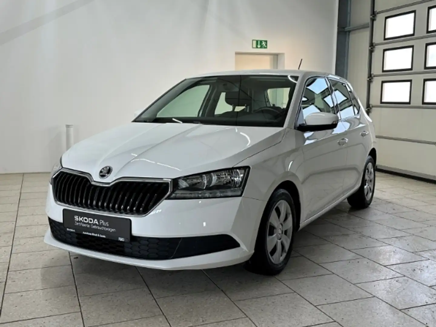 Skoda Fabia 1.0 Active SHZ Klima Freisprech PDC Weiß - 2