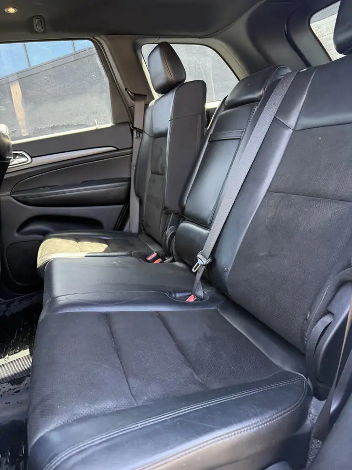 Jeep Grand Cherokee снимка Jeep Grand Cherokee