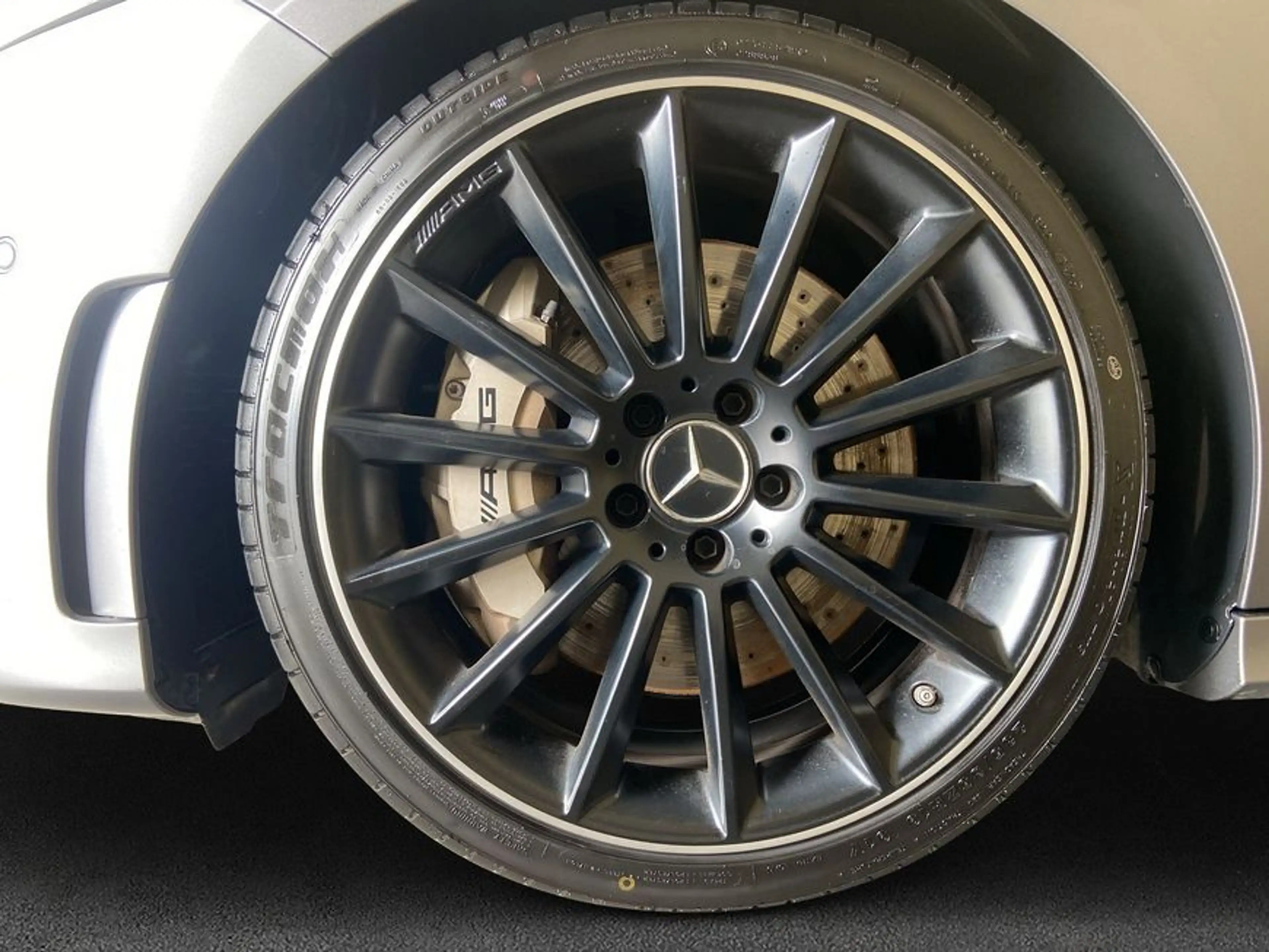 Mercedes-Benz A 35 AMG A-Klasse — photo 7