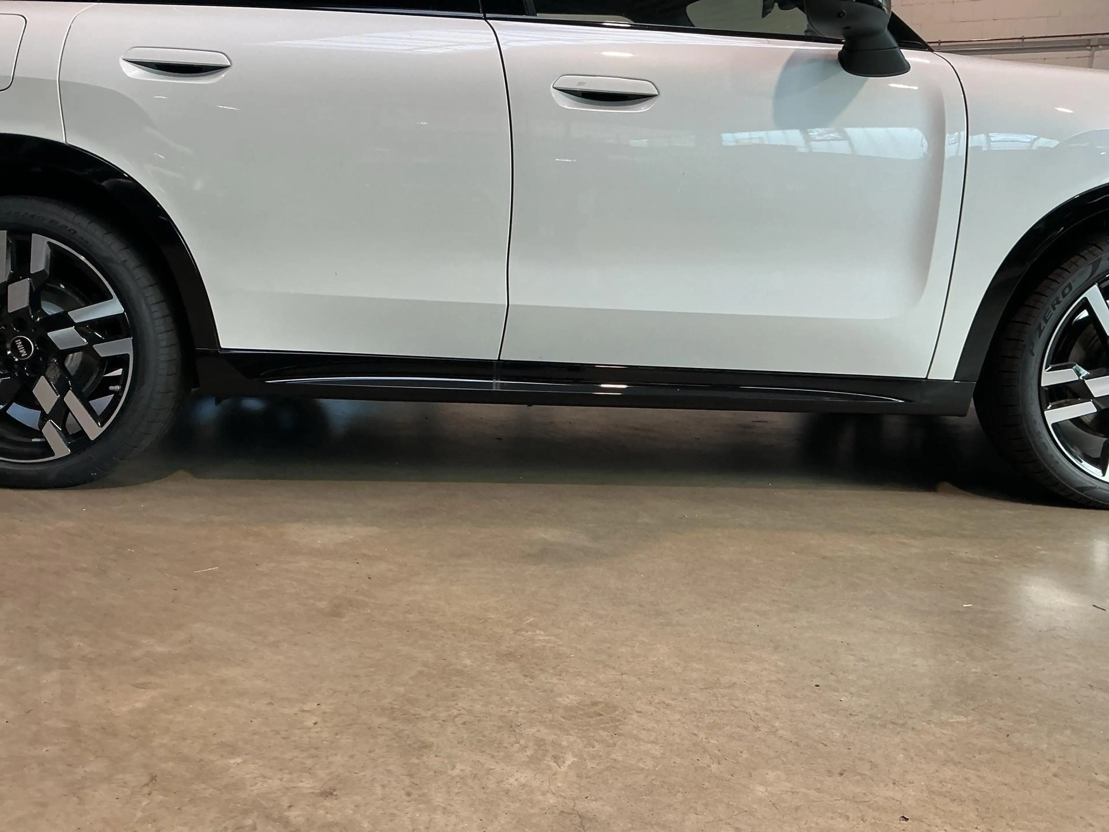 MINI Countryman S All4 John Cooper Works Trim — photo 15