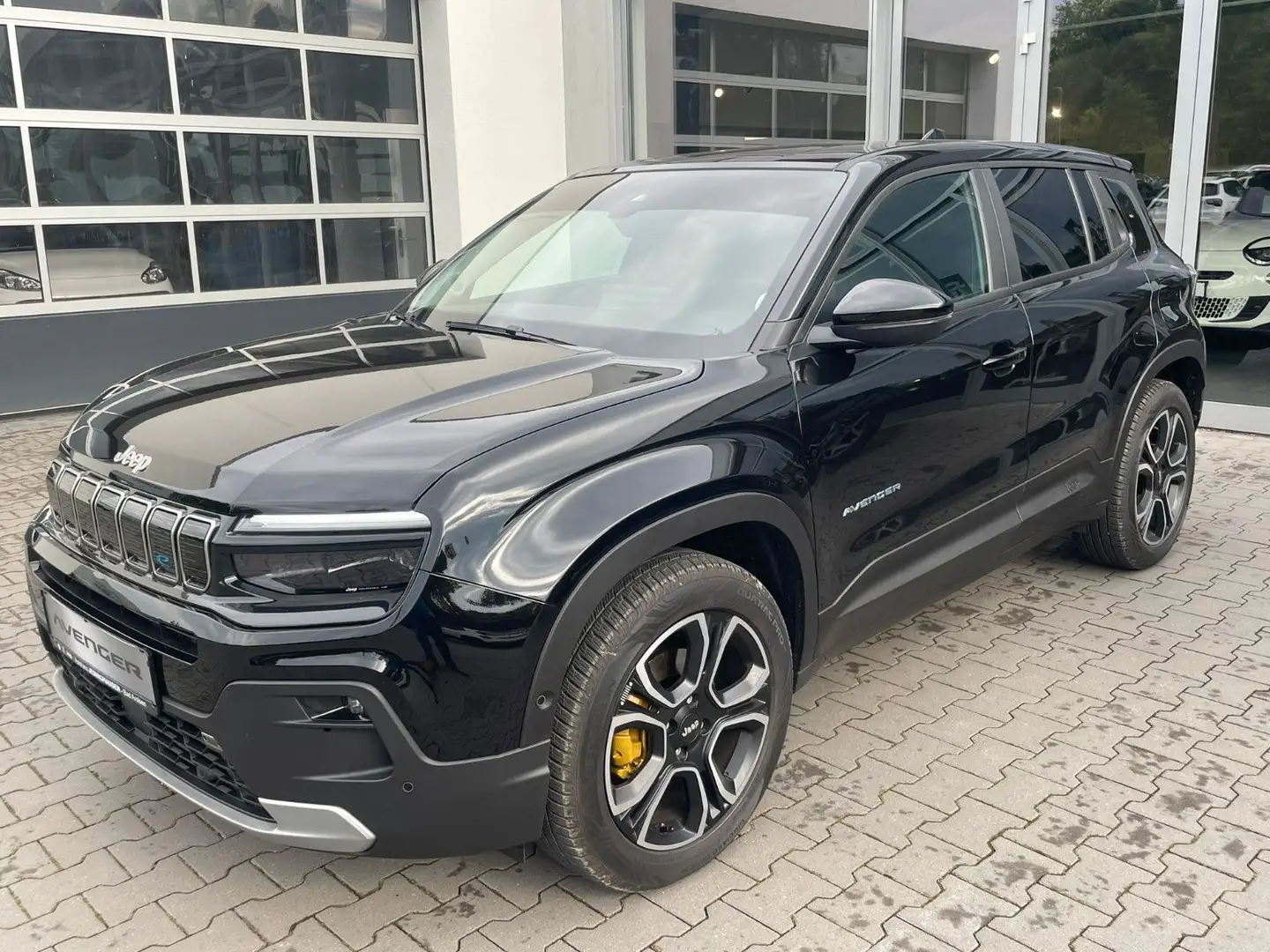 Jeep Avenger Summit+ Electric JEEP WAVE bis 12/25 Noir - 1