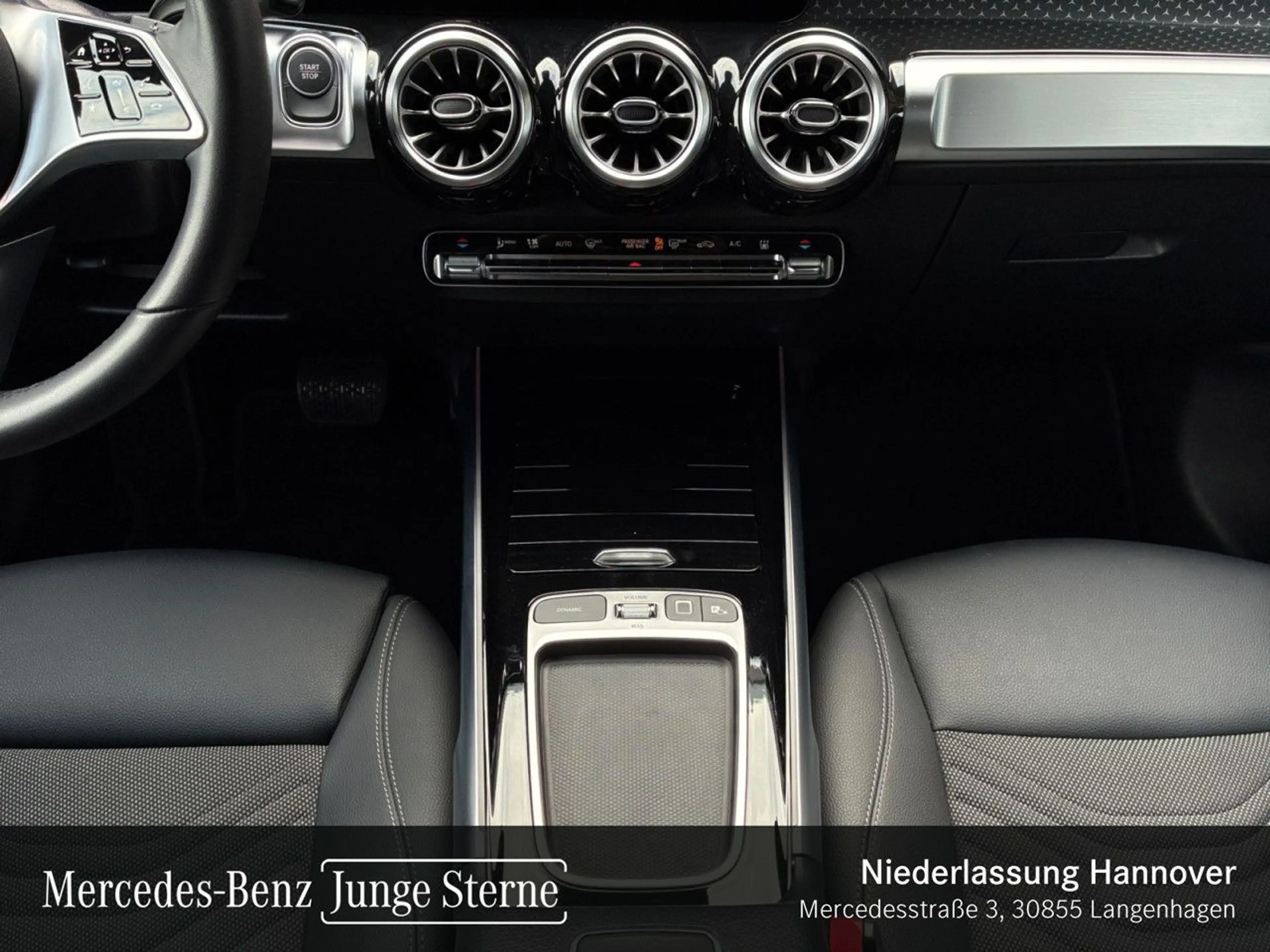 Mercedes-Benz EQB 250 PROG+PLUS-PAKET+AHK+PANO+KAMERA+KEYLESS — photo 15