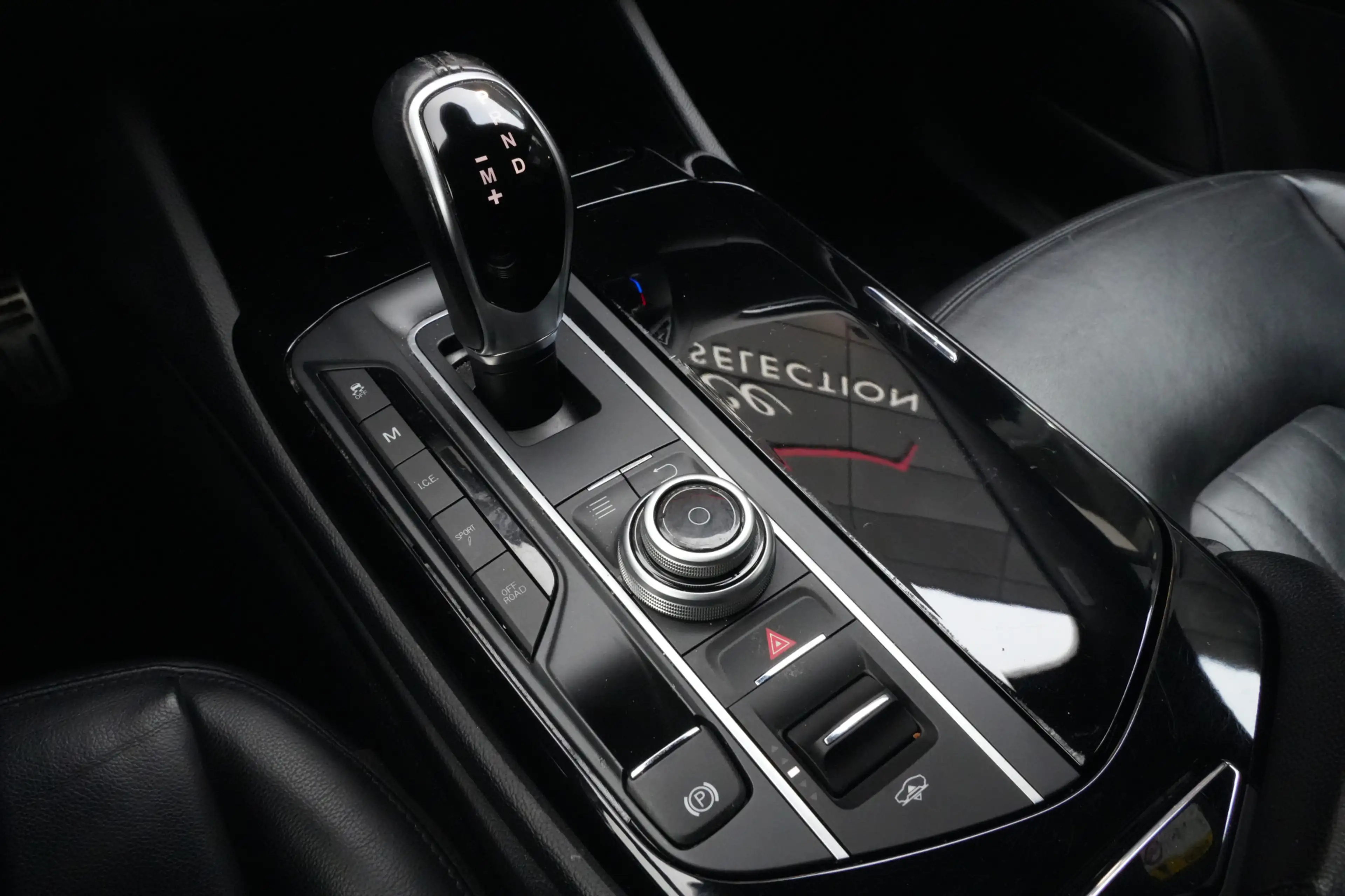 Maserati Levante 3.0 V6 S AWD GranLusso 430pk Stoelverwarming/Lucht — photo 12