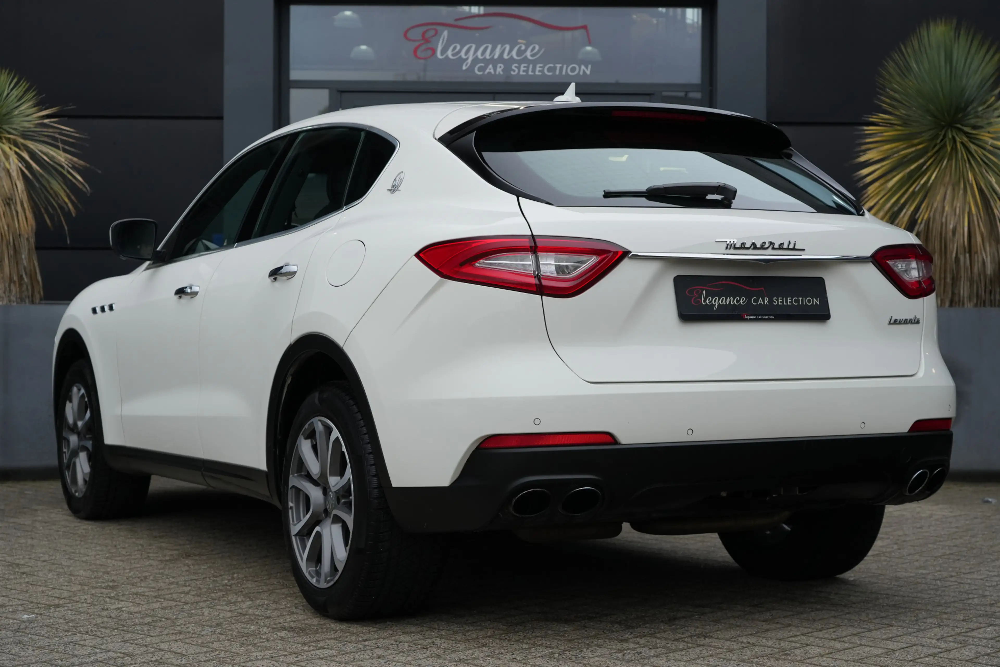 Maserati Levante 3.0 V6 S AWD GranLusso 430pk Stoelverwarming/Lucht — photo 7