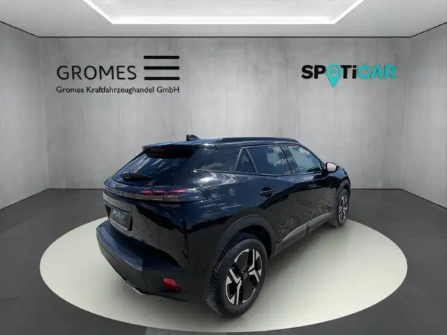 Peugeot 2008 view 3