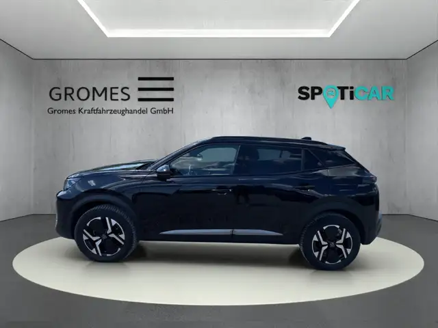 Peugeot 2008 view 6
