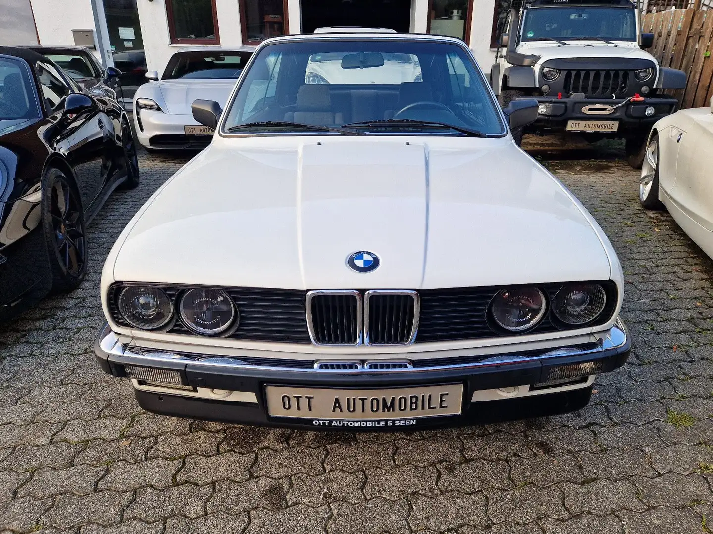 BMW 325 i CABRIO"LIEBHABER"2.HD,ROSTFREI,SERVICE NEU Blanc - 2
