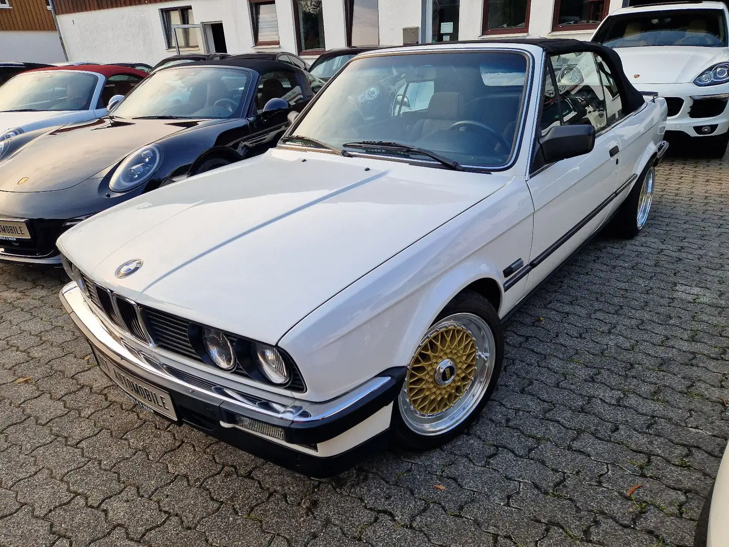 BMW 325 i CABRIO"LIEBHABER"2.HD,ROSTFREI,SERVICE NEU Blanc - 1