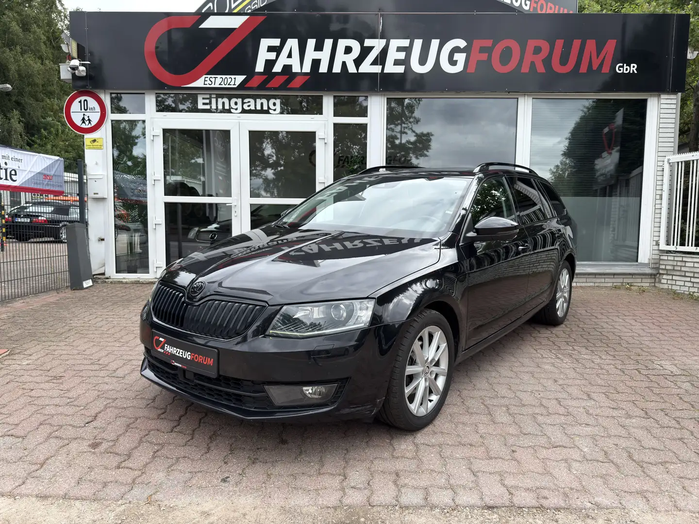 Skoda Octavia Elegance*PANO*SmartLink*ACC*AHK*Standh. Noir - 1