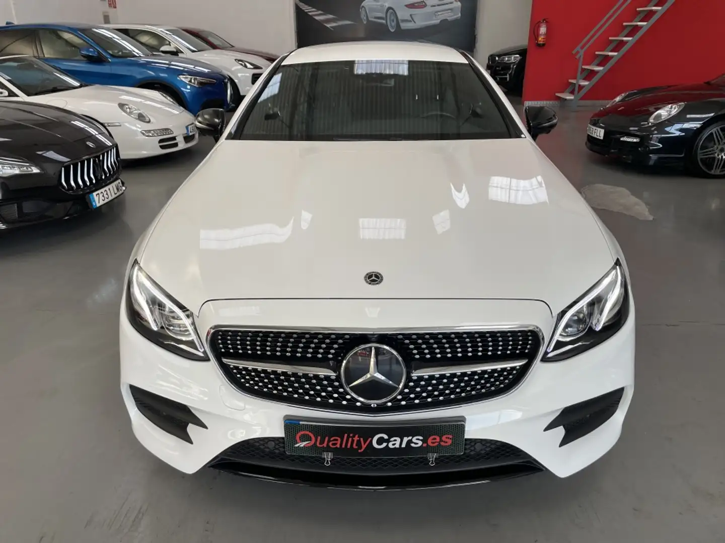 Mercedes-Benz E 220 Coupé 220d 9G-Tronic Blanc - 2