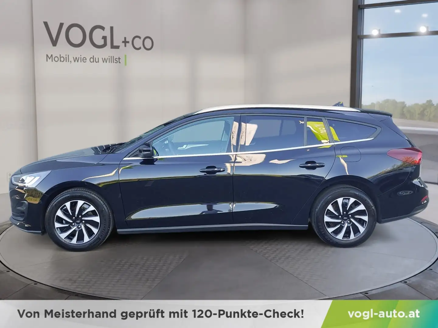 Ford Focus Turnier 1.0 EcoBoost Titanium Design Schwarz - 2
