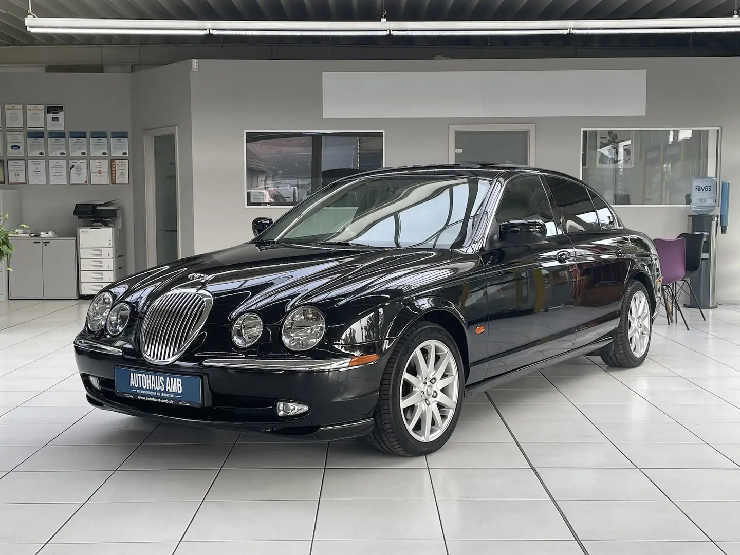 Jaguar S-Type 3.0 V6 Executive Leder Sitzh. Schiebedach Schwarz - 1