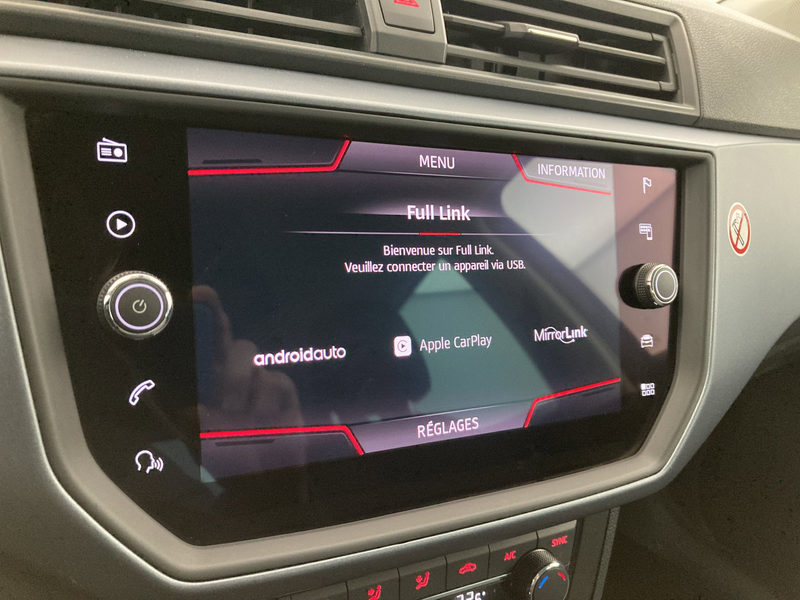 SEAT Arona Move! 1.0 TSI 115PS (85kW) DSG 7G Start/Stop EURO 6 DG — photo 13