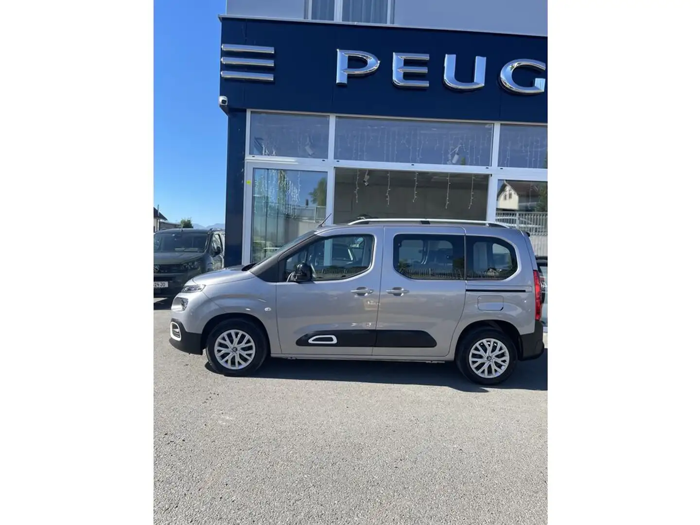 Citroen Berlingo Feel M Grau - 1