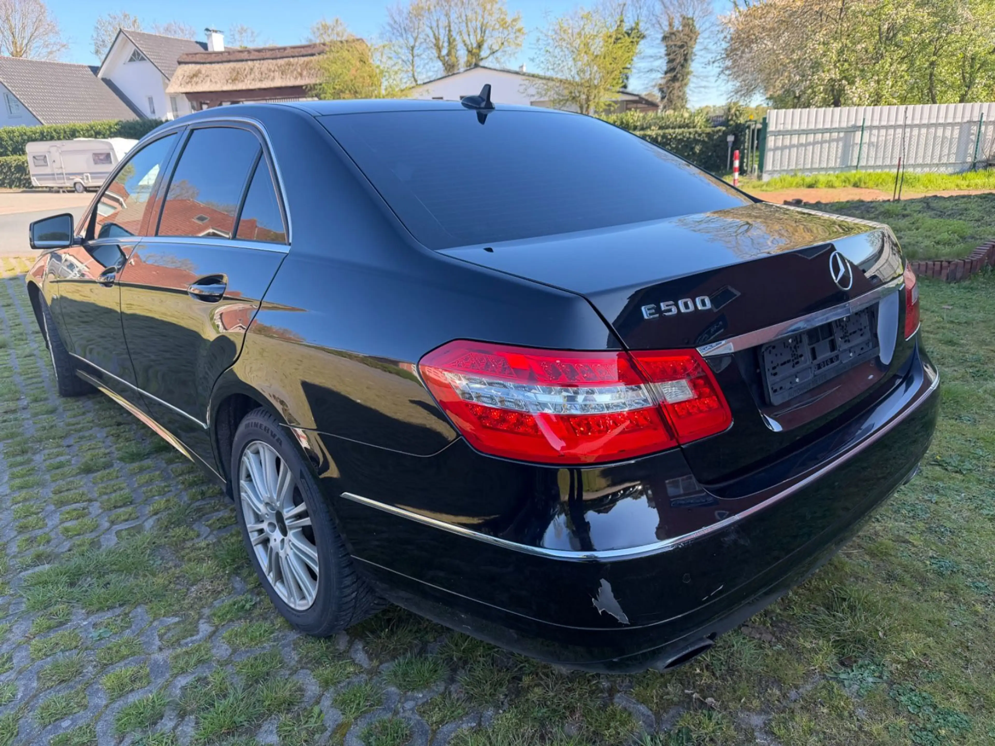 Mercedes-Benz E 350 E Limousine E 350 CDI — photo 9