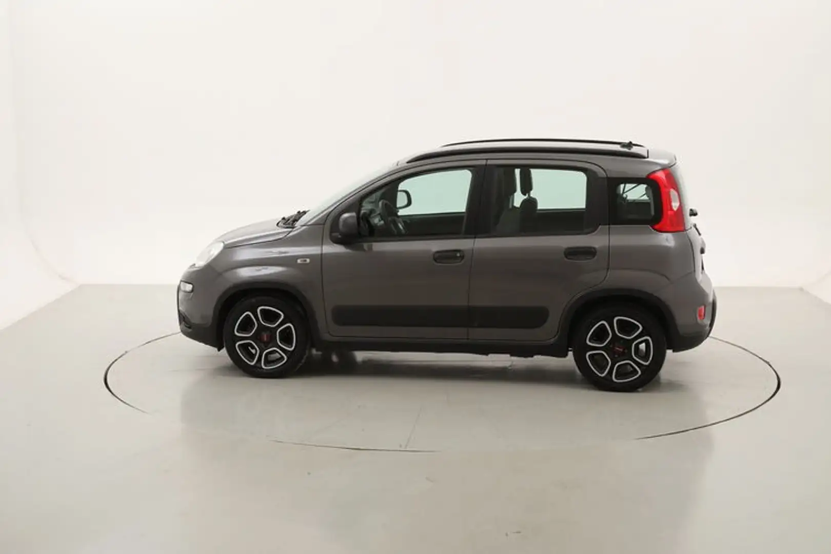 Fiat Panda Hybrid City Life 1.0 Mild Hybrid 70CV Grigio - 2