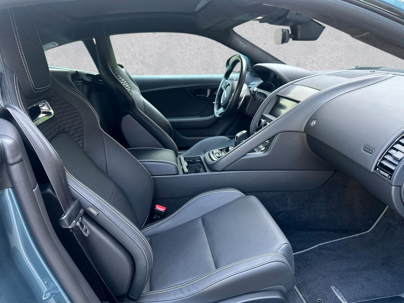 Jaguar F-Type P575 AWD  R75 V8 Coupe — photo 3