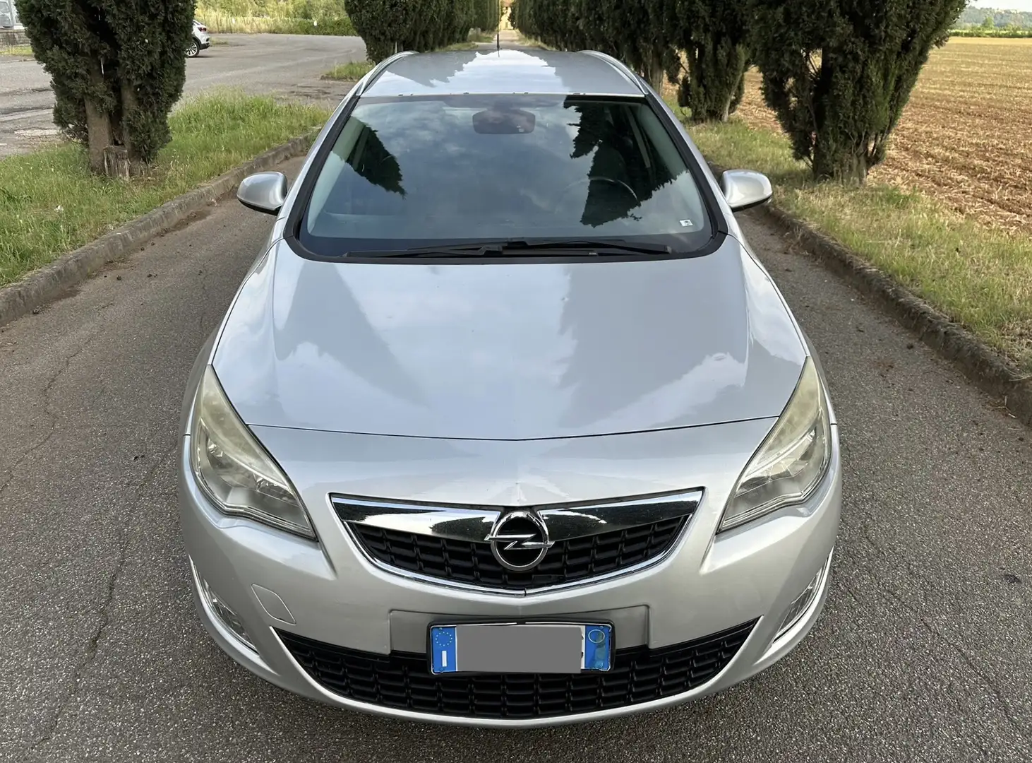 Opel Astra Sports Tourer 1.7 cdti Cosmo 125cv - 1