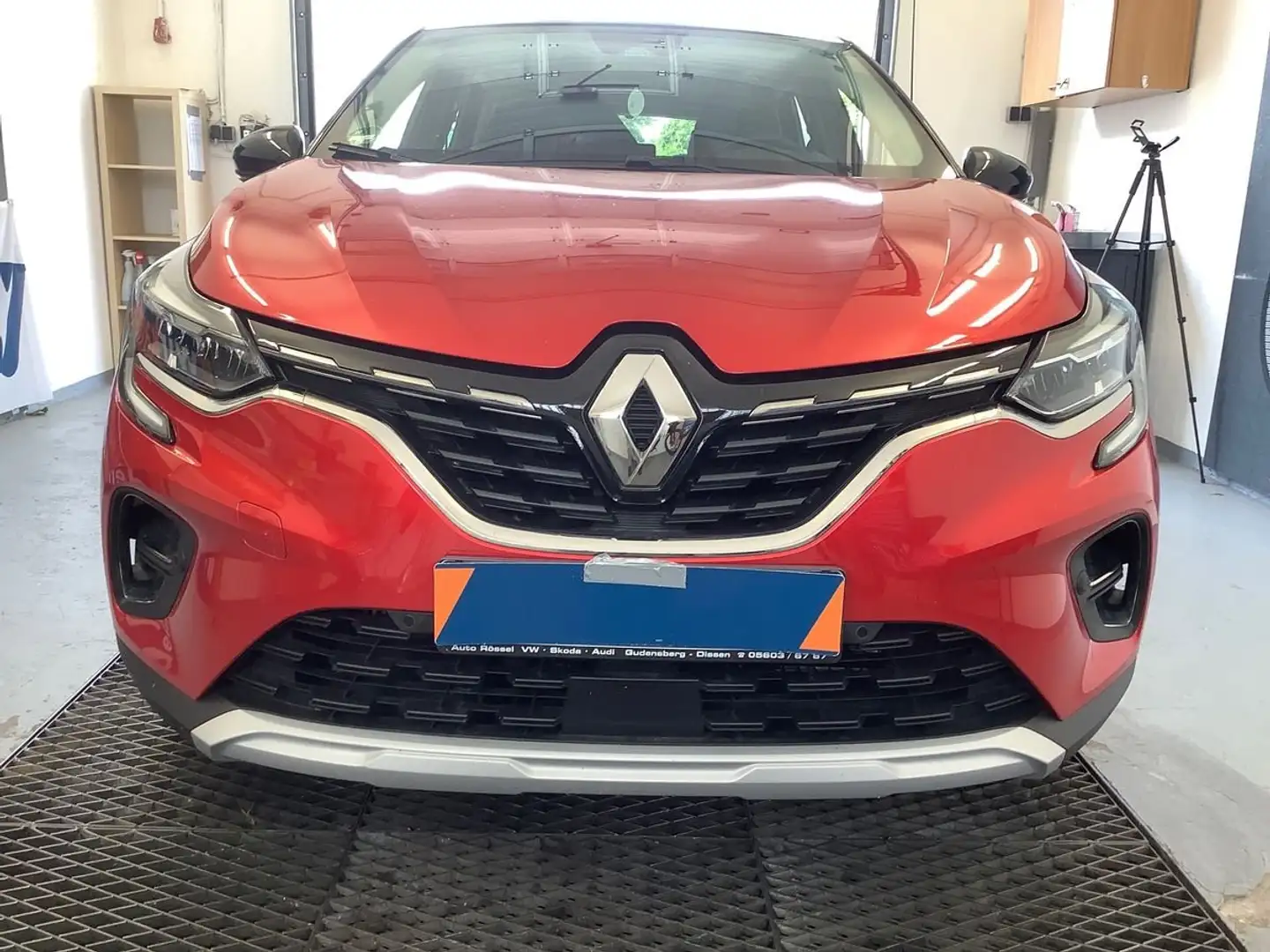 Renault Captur TCe 130 EDC PF Initiale Paris Rot - 2