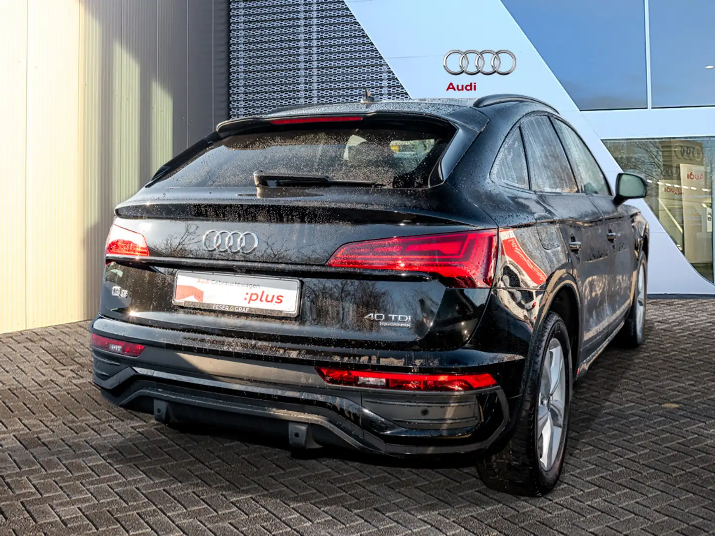Audi Q5 Sportback 40 TDI qu. S line /Pano/ACC/AHK/Kameras Schwarz - 2