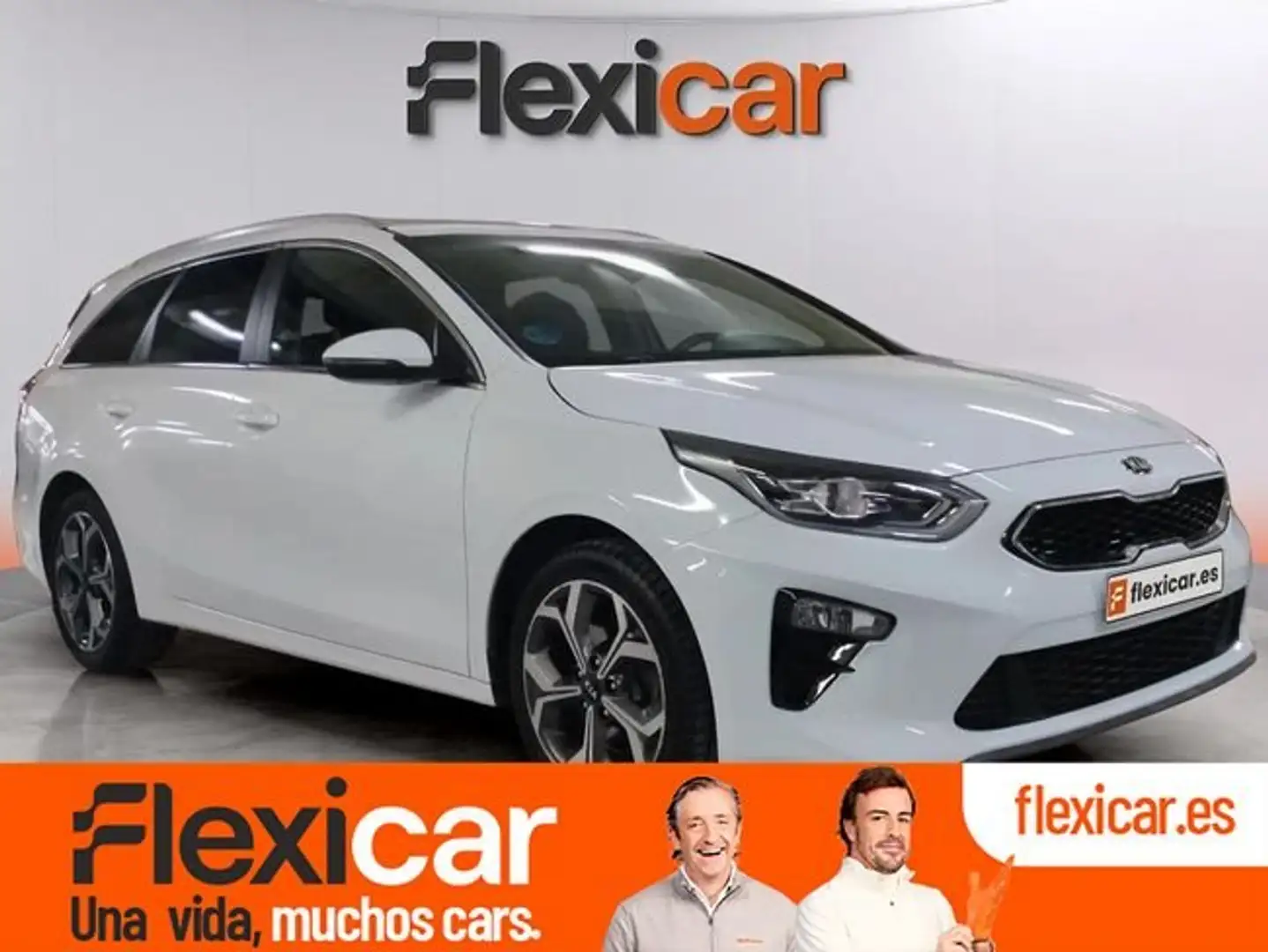 Kia Tourer 1.6 MHEV 100kW Tech DCT Blanco - 1