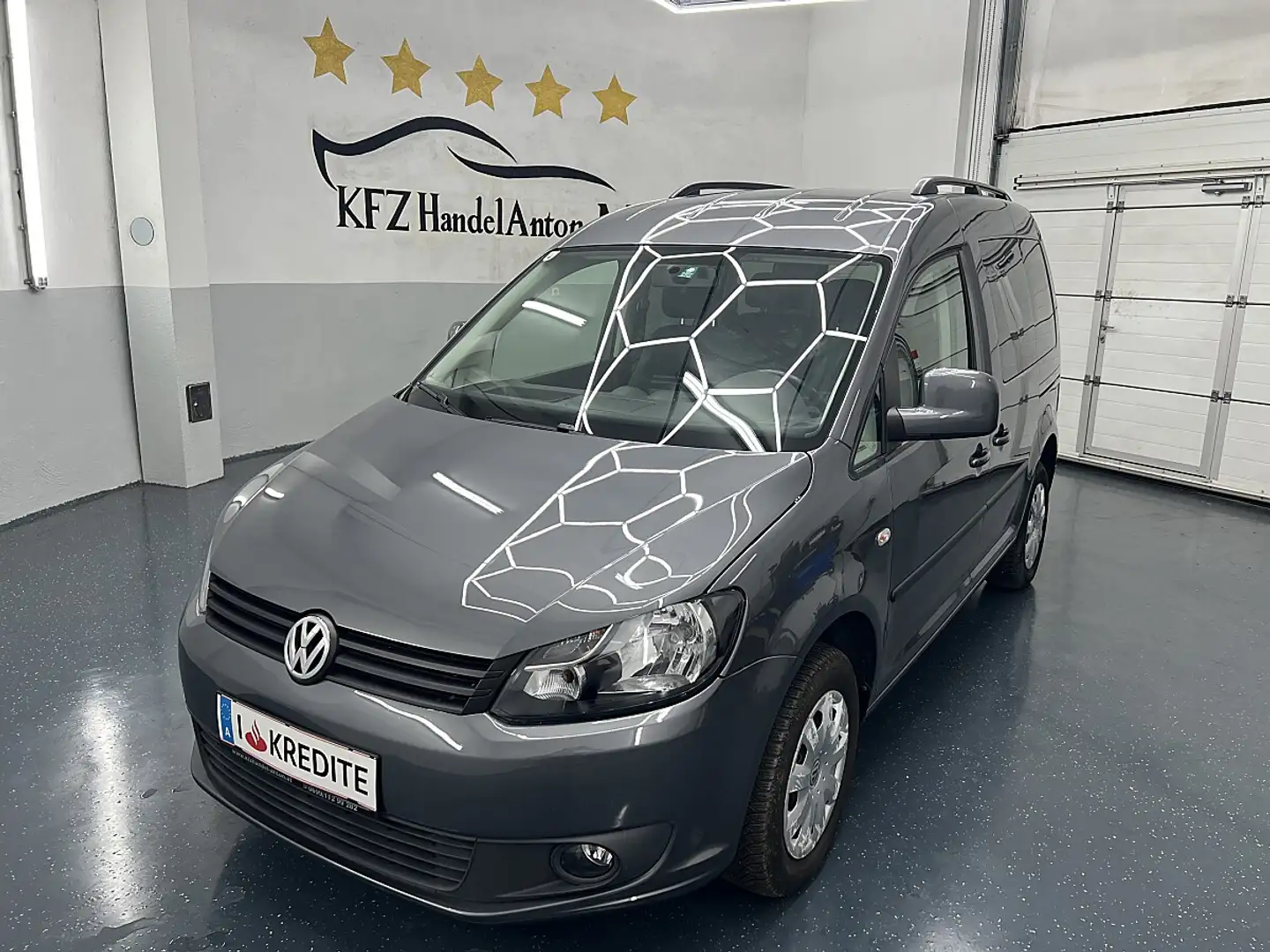 Volkswagen Caddy Kombi Family BMT 1,6 TDI  * SOFORT FINANZIERUNG... Grau - 1