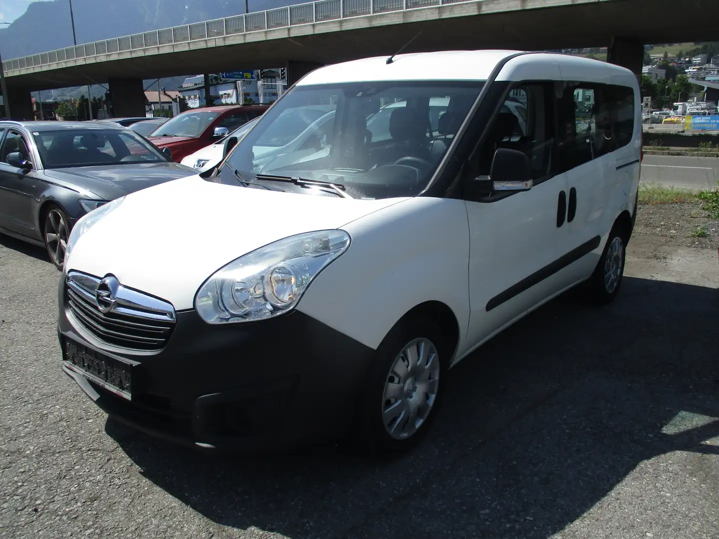 Opel Combo Combo-D L1H1 2,2t Weiß - 2