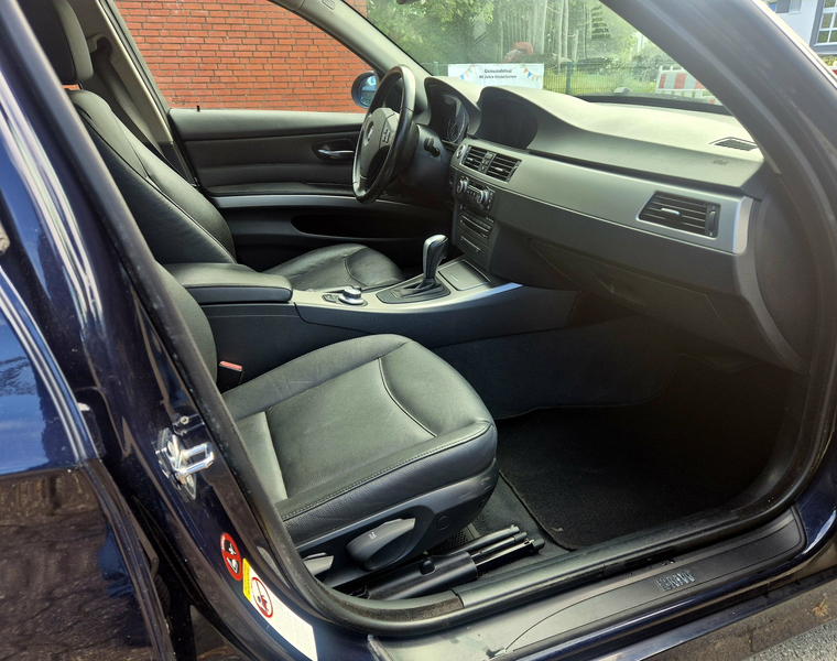 BMW 318 318 i — photo 12