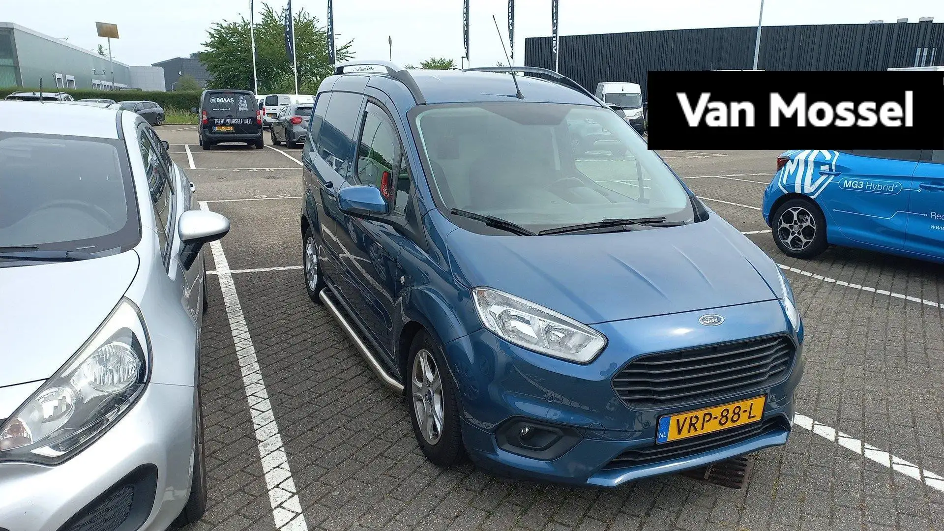Ford Transit Courier 1.5 TDCI Limited Duratorq S&S | NAVIGATIE | SIDEBA Bleu - 1