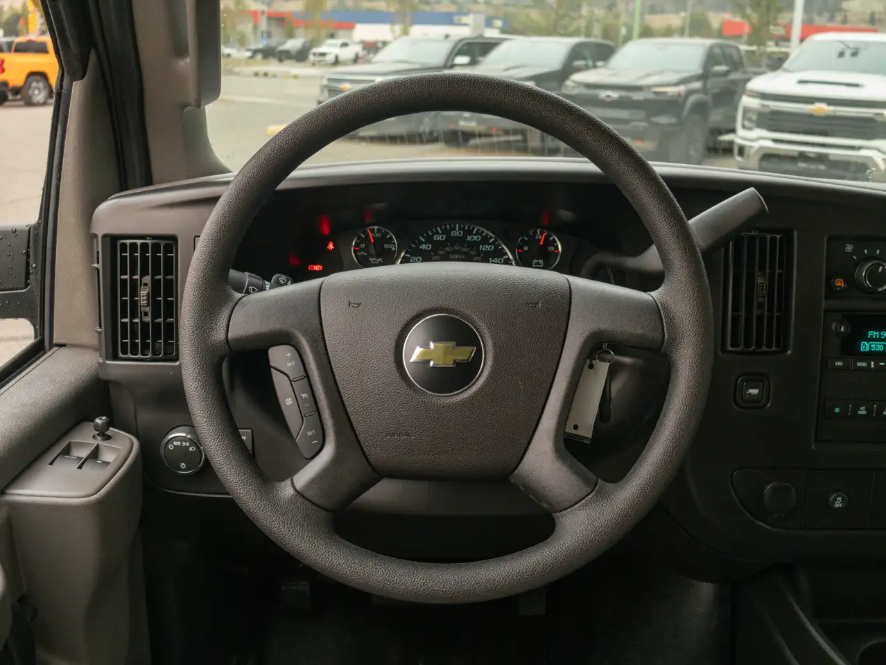 Chevrolet Express 3500 снимка Chevrolet Express 3500