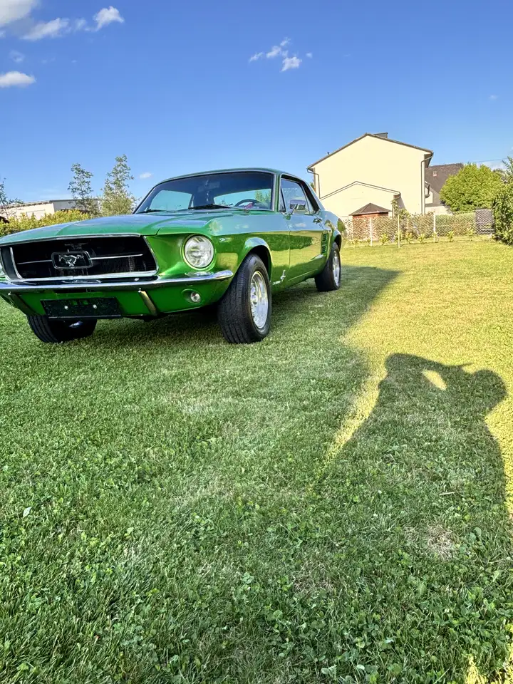 Ford Mustang Oldtimer, foto 8