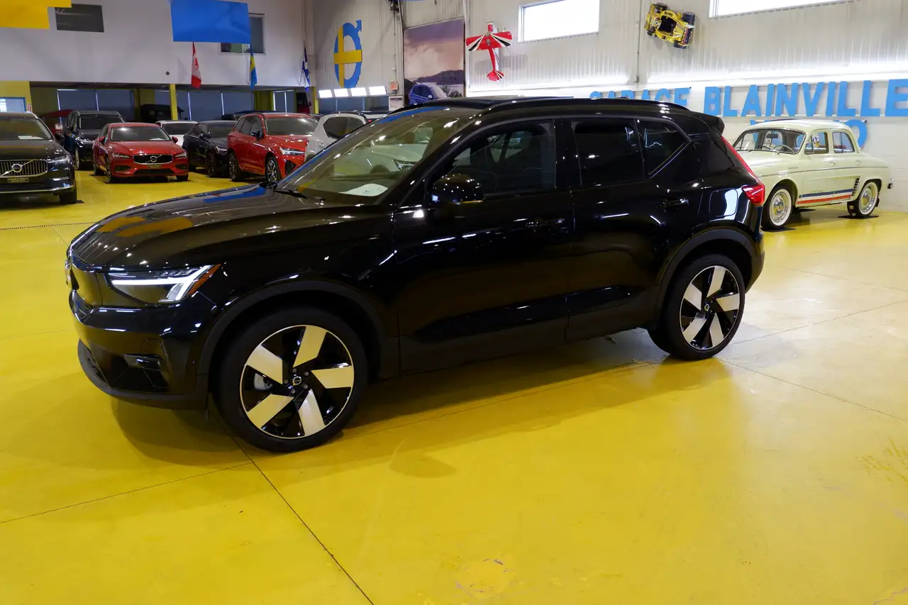 2024 Volvo XC40