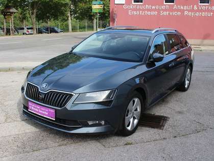 Skoda Superb Kombi 2,0 TDI 4x4 Style DSG