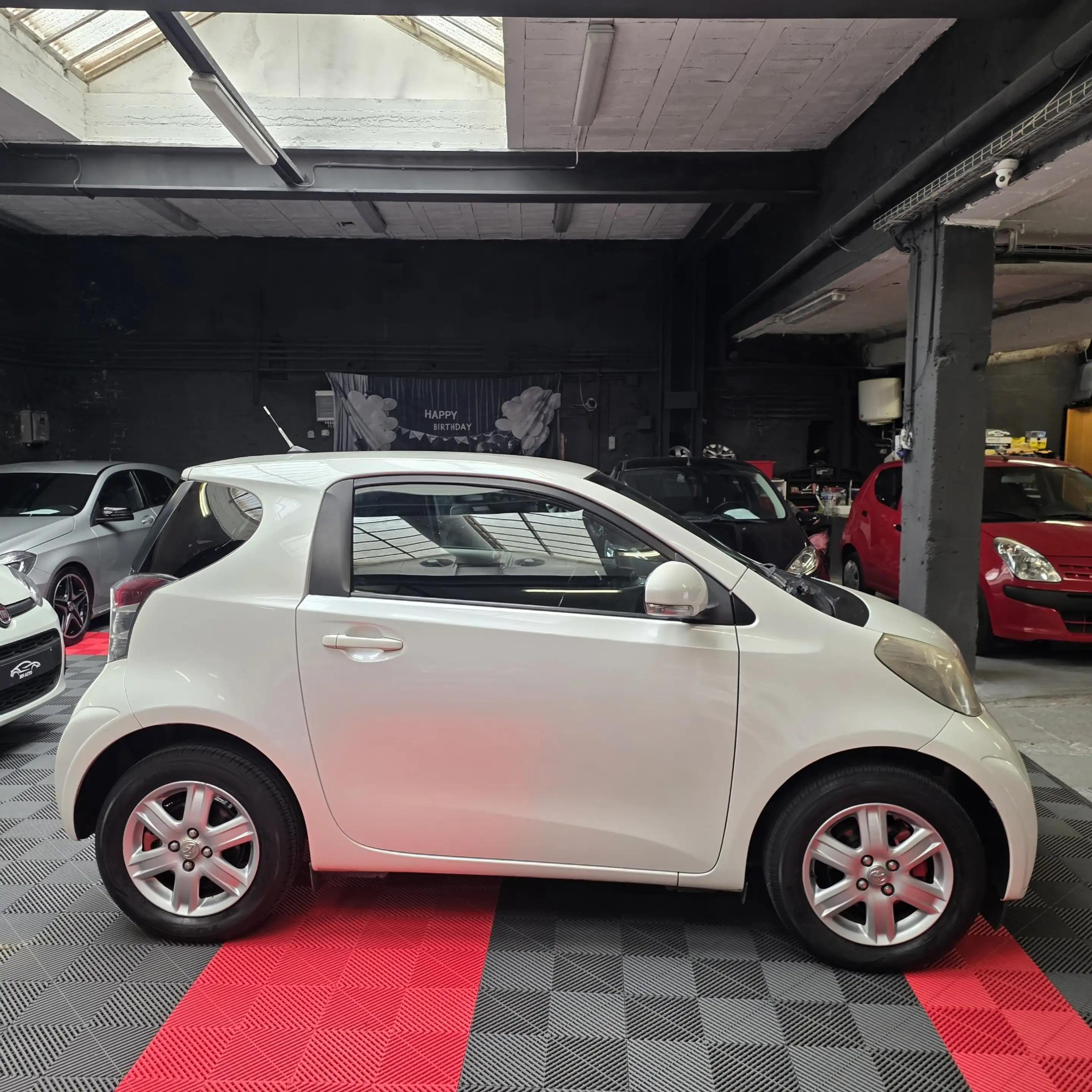 Toyota iQ 1.0i VVT-i Airco 12 Mois de garantie — photo 4