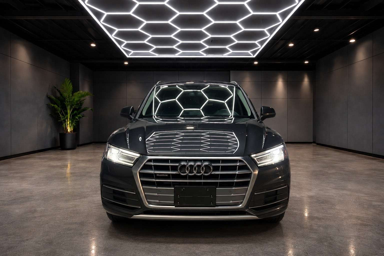 2020 Audi Q5 Komfort  quattro — снимка 1